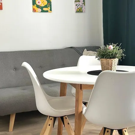 Cozy&Compact Studio Near Tikkurila Train Station In Vantaa Exterior photo