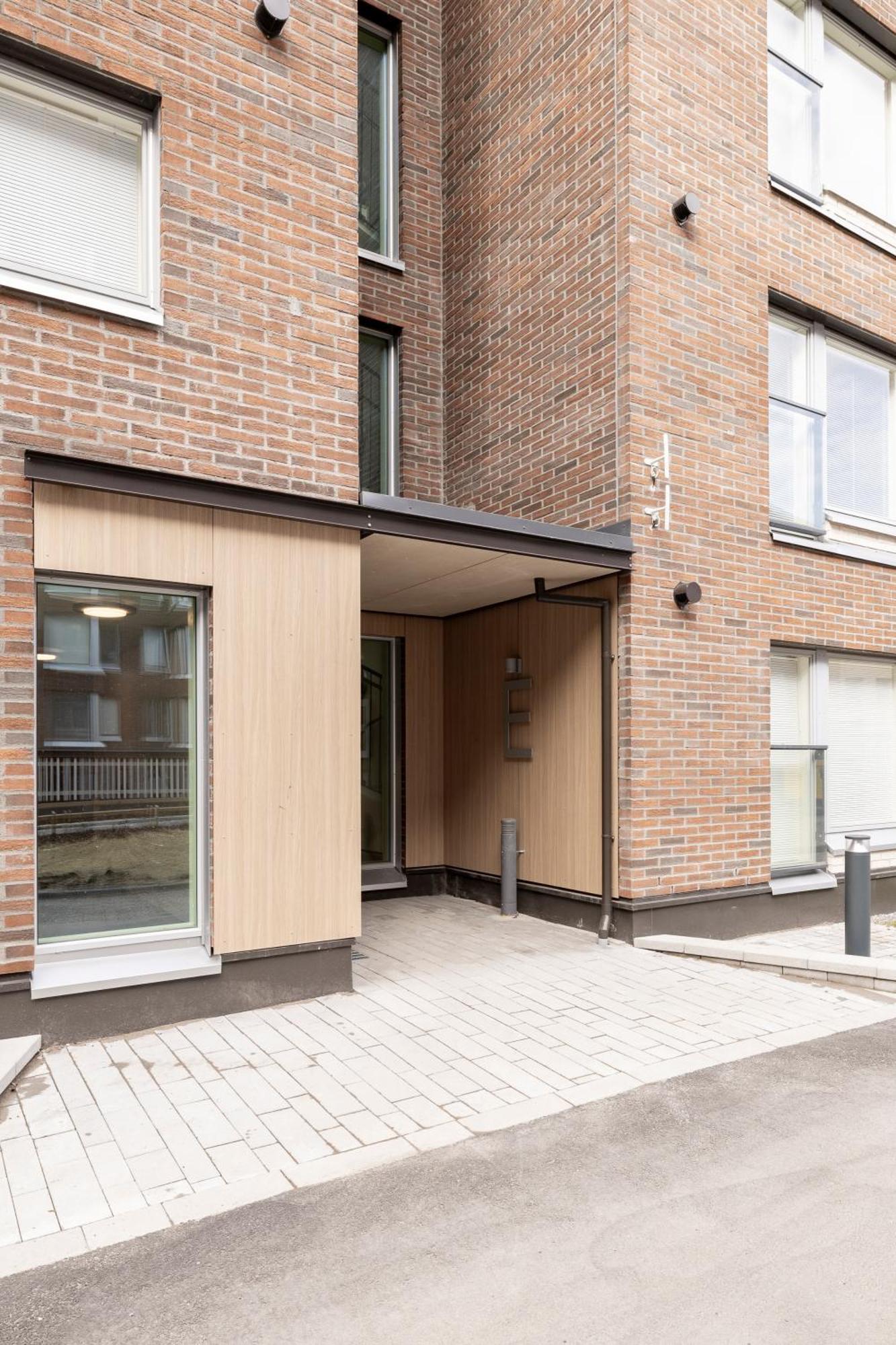Cozy&compact Near Tikkurila Train Station In Vantaa